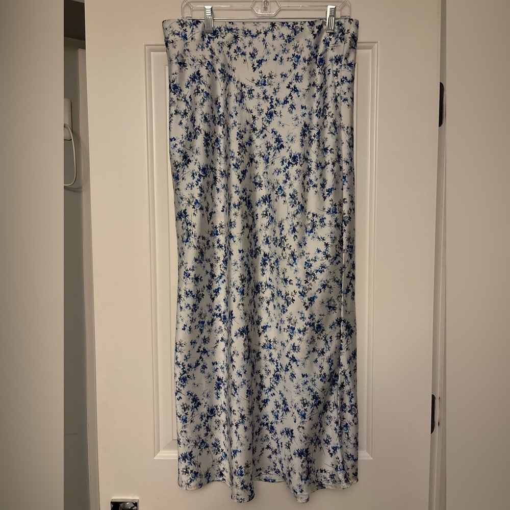 Floral Blue and White Women's Skirt